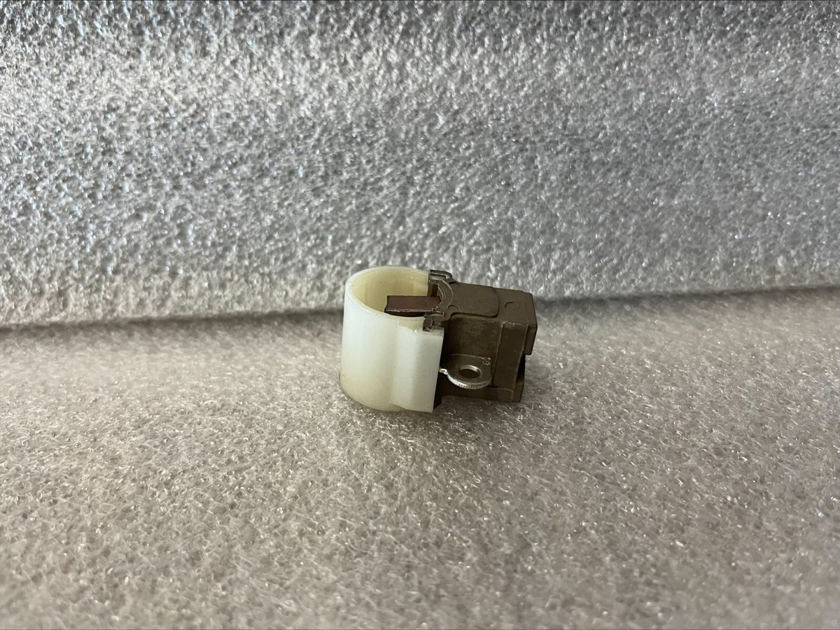 Denso Hairpin New Alternator Brush for Suzuki Toyota Volkswagen Volvo